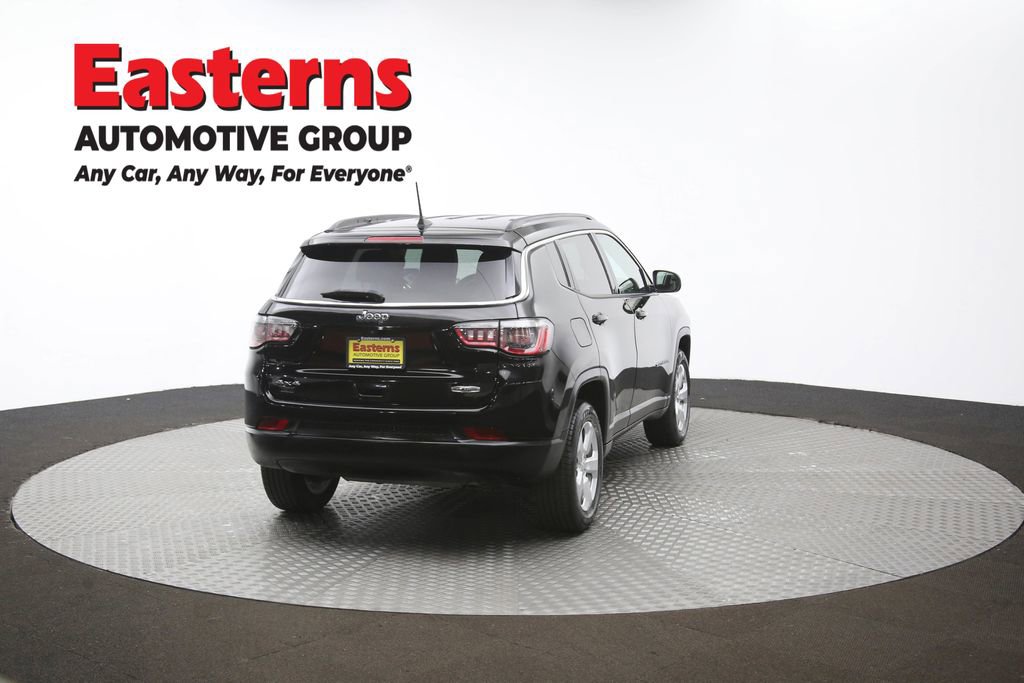 Used 2019 Jeep Compass Latitude w/ Cold Weather Group image 39