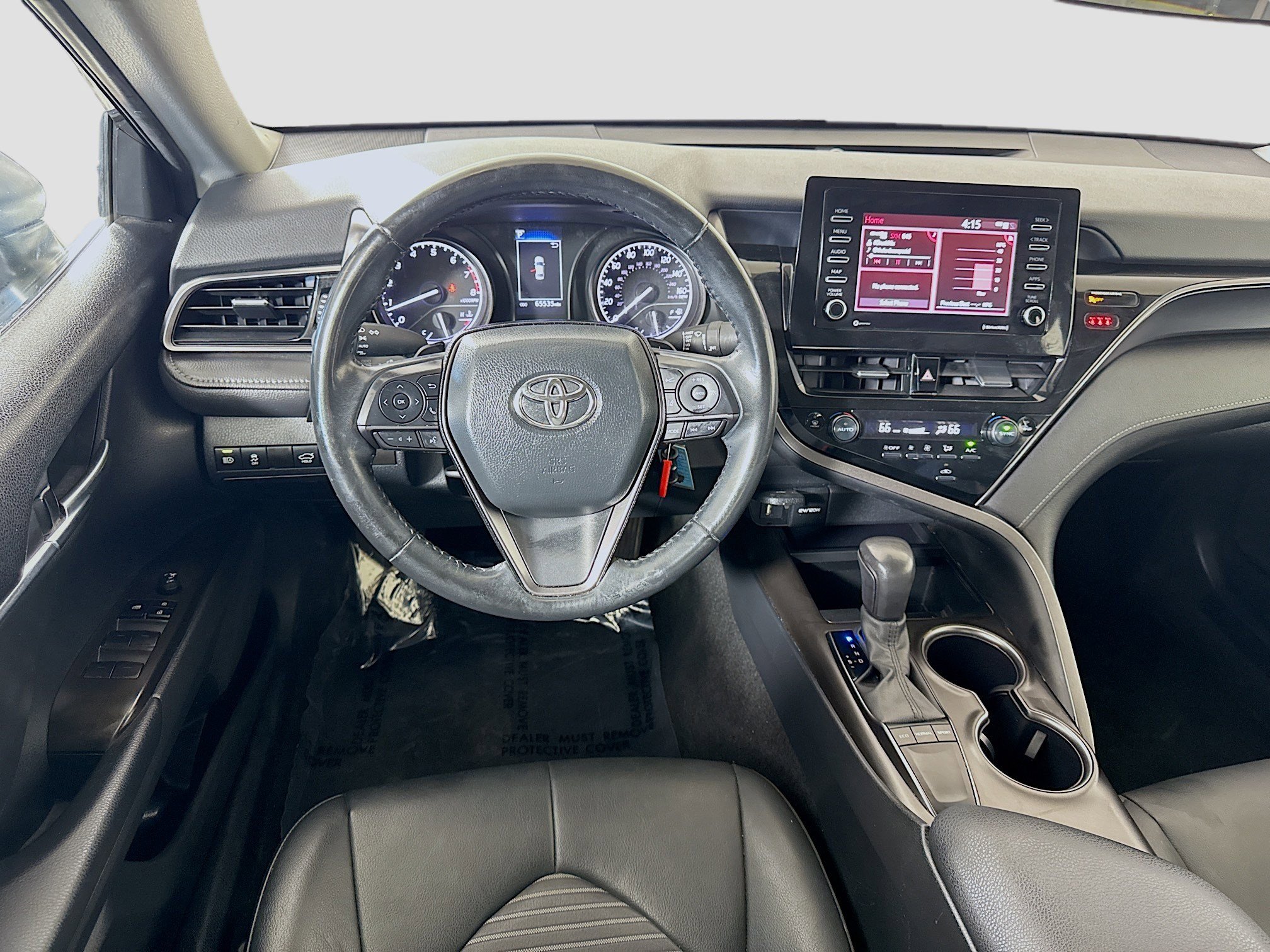 Used 2024 Toyota Camry SE image 17