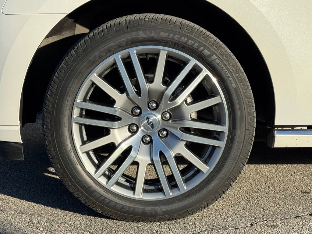 Used 2022 Ford Expedition Platinum image 42