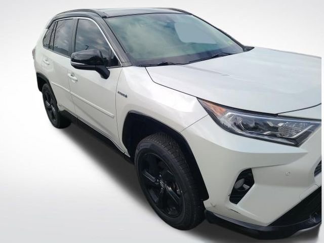 Used 2019 Toyota RAV4 XSE image 10