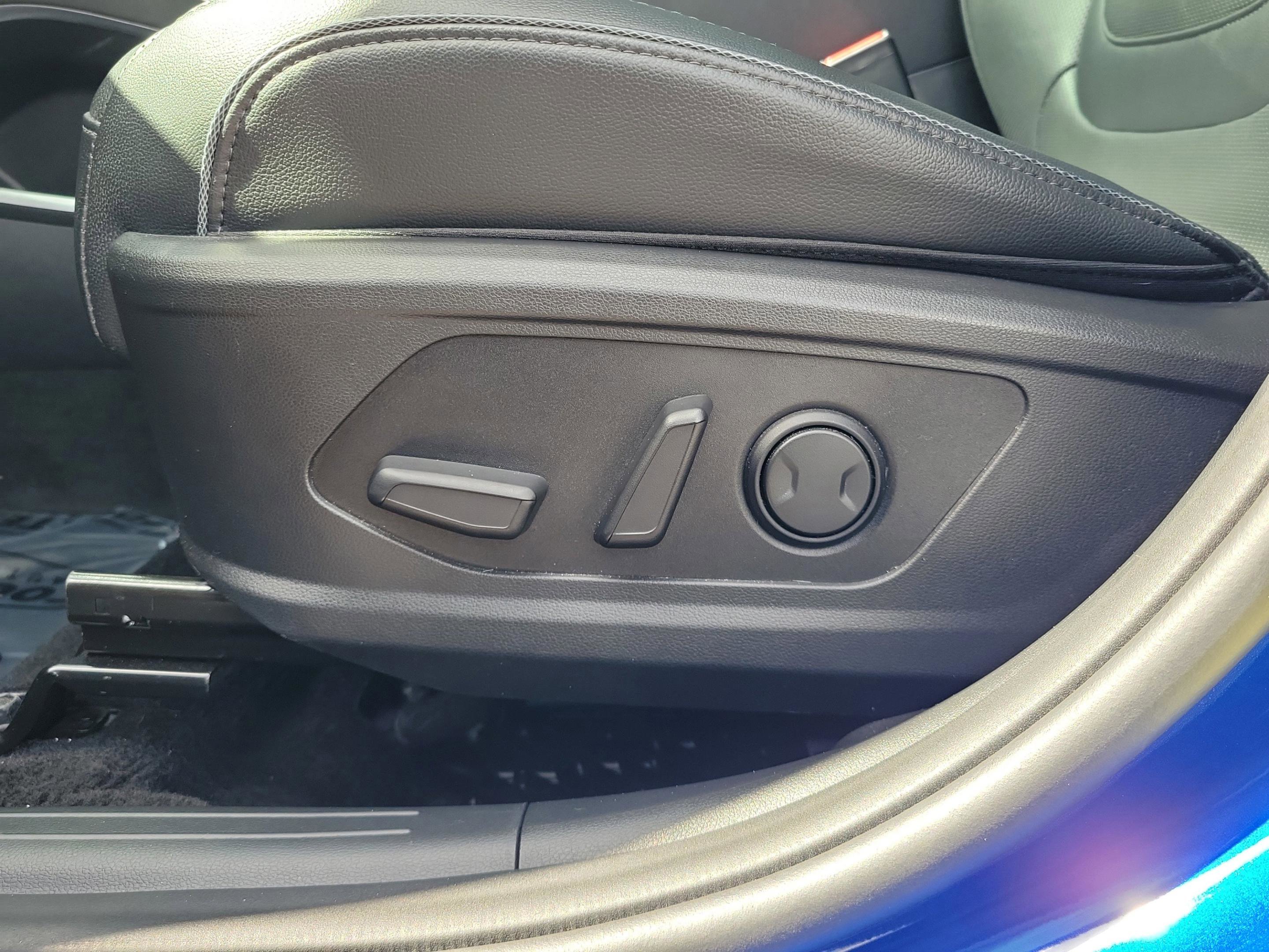 Certified 2022 Hyundai Tucson Limited w/ Cargo Package image 22