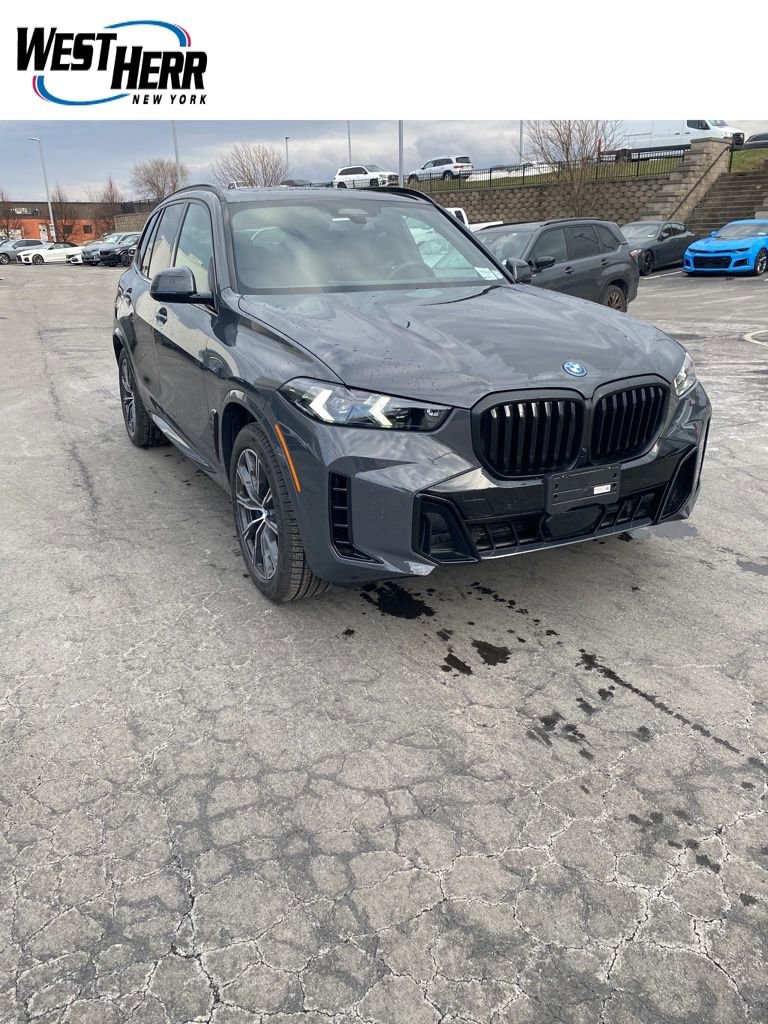 Used 2026 BMW X5 xDrive50e w/ M Sport Package image 1