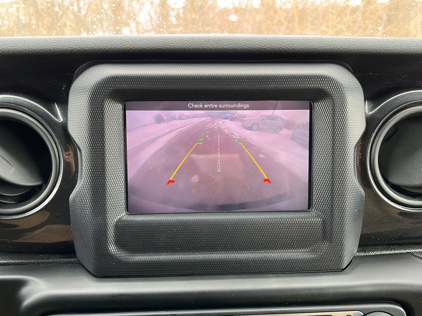 Used 2020 Jeep Wrangler Unlimited Sport image 18