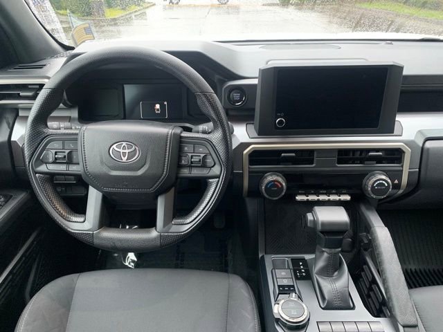 Used 2025 Toyota Tacoma SR5 image 12