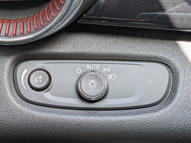 Used 2025 Chevrolet Trax RS w/ Driver Confidence Package image 13