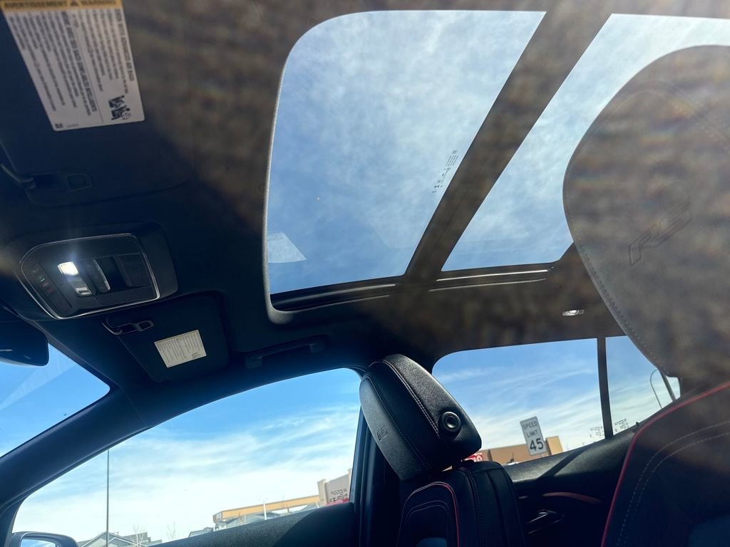 Used 2025 Chevrolet Equinox EV RS image 21