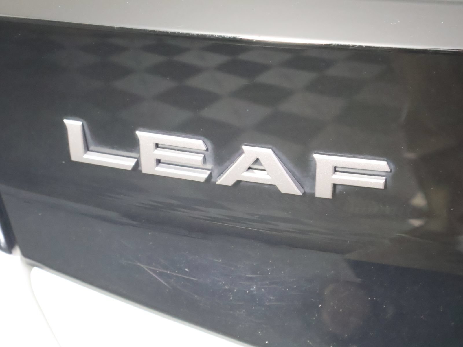 Used 2025 Nissan Leaf S FWD image 9