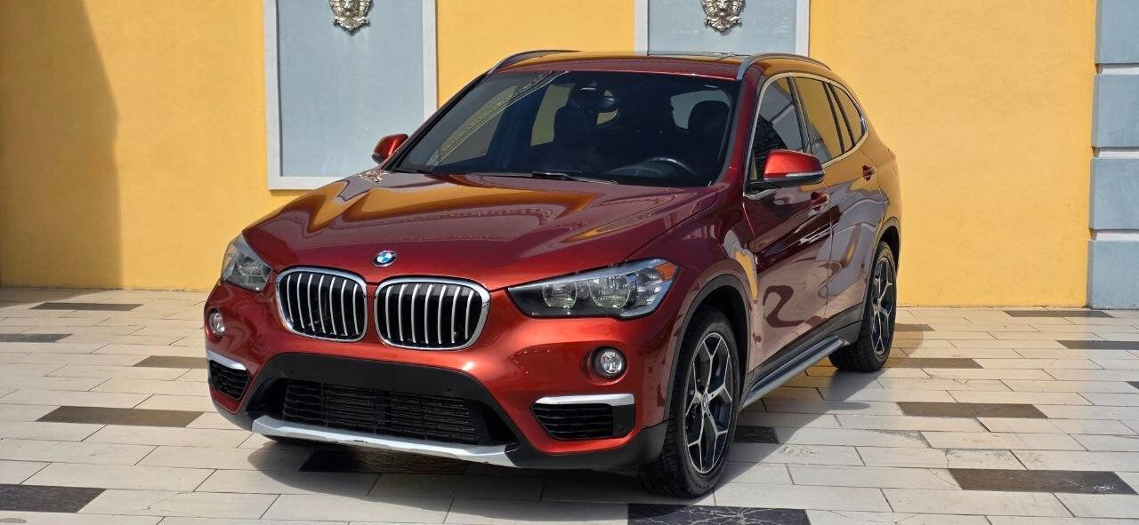 Used 2019 BMW X1 xDrive28i w/ Convenience Package AWD/4WD image 1