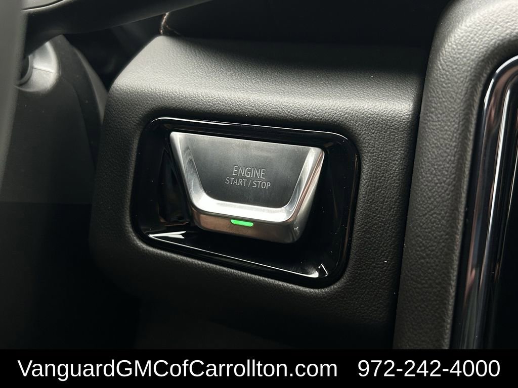 New 2026 GMC Yukon XL AT4 image 18