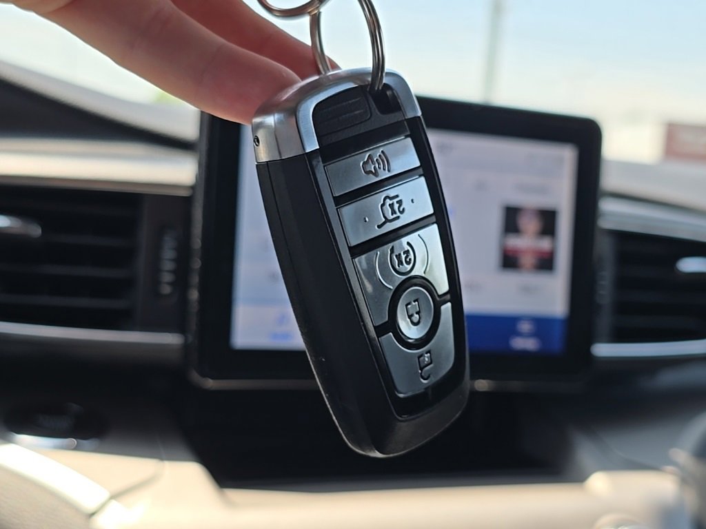 Used 2023 Ford Explorer XLT w/ Equipment Group 202A image 47