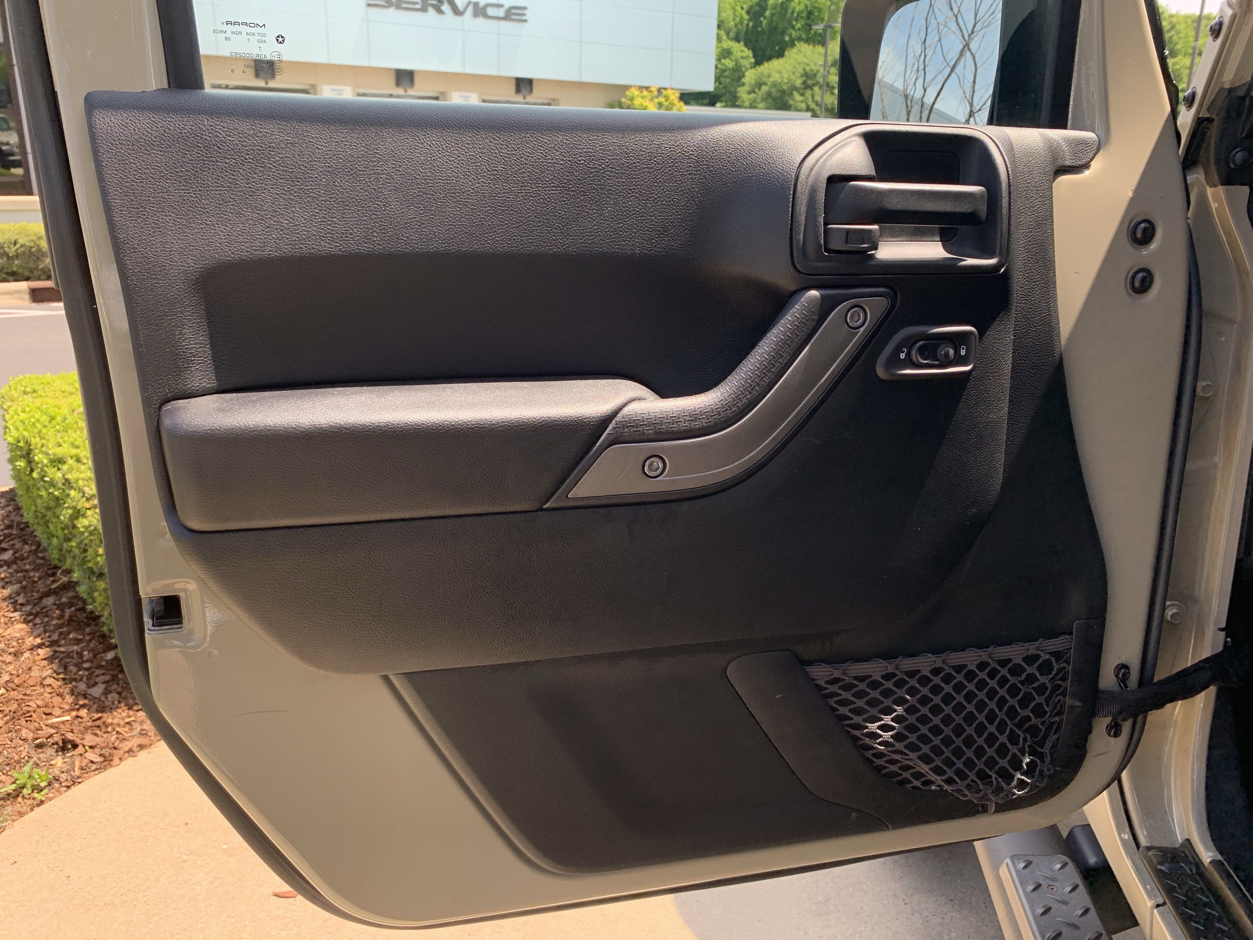Used 2018 Jeep Wrangler Unlimited Sport S AWD/4WD image 14