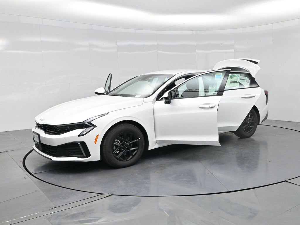 New 2026 Kia K5 LXS FWD image 39