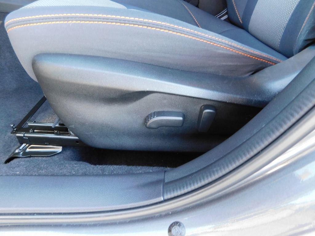 Used 2023 Subaru Crosstrek 2.0i Premium image 14