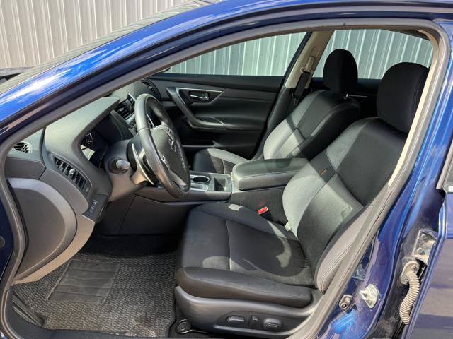 Used 2018 Nissan Altima 2.5 SR FWD image 10