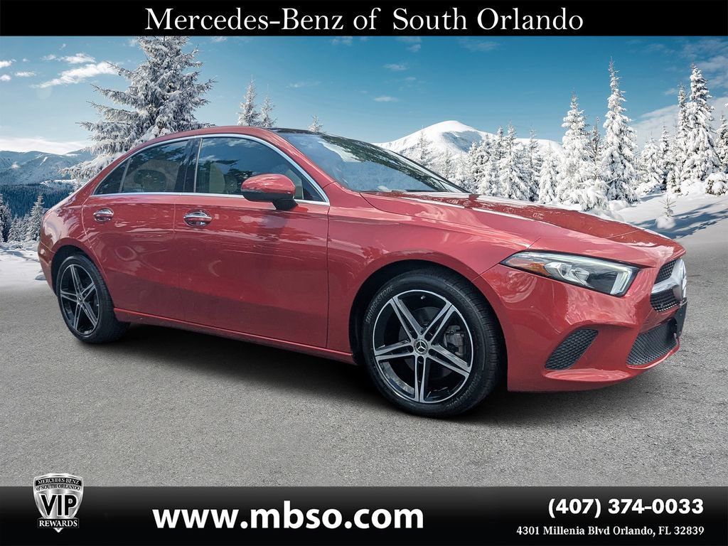 Certified 2022 Mercedes-Benz A 220 4MATIC image 1