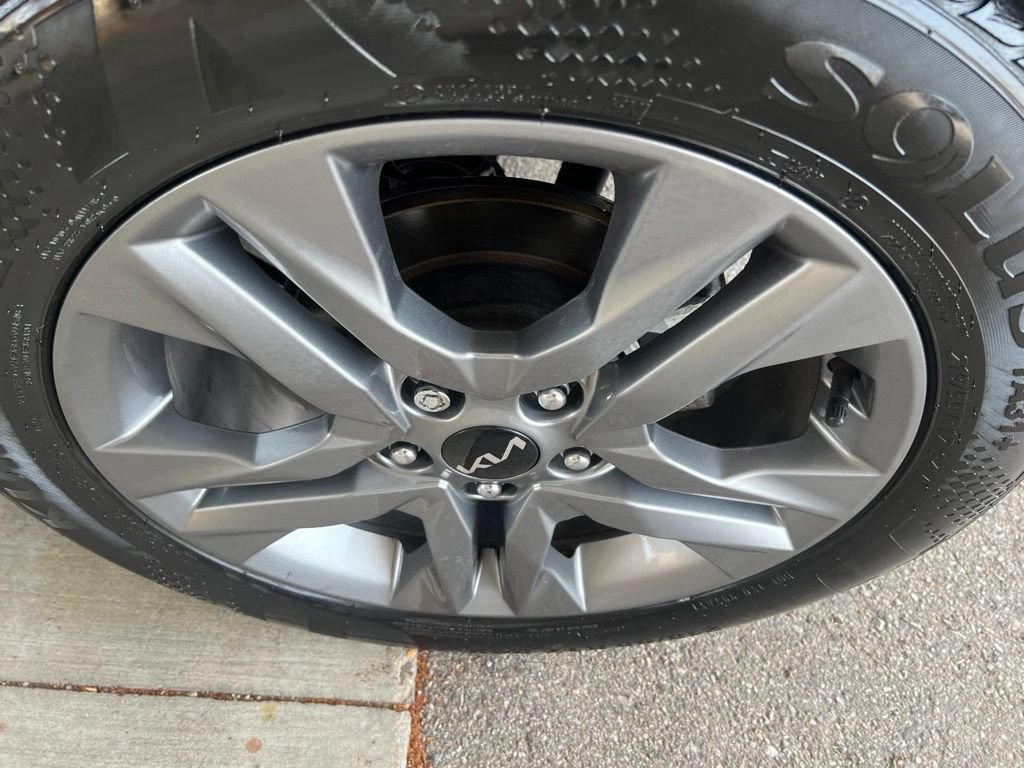 Certified 2023 Kia Seltos S FWD image 44