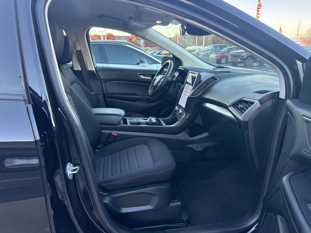 Certified 2022 Ford Edge SE w/ Cargo Accessory Package image 40