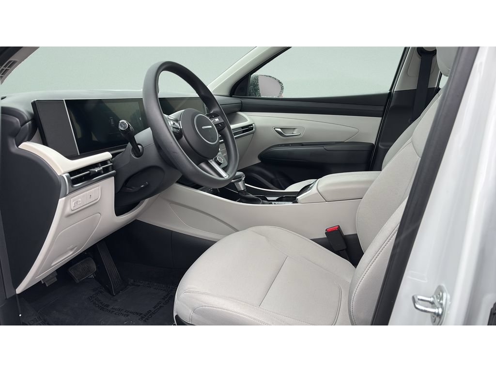 Certified 2025 Hyundai Tucson SE AWD/4WD image 10