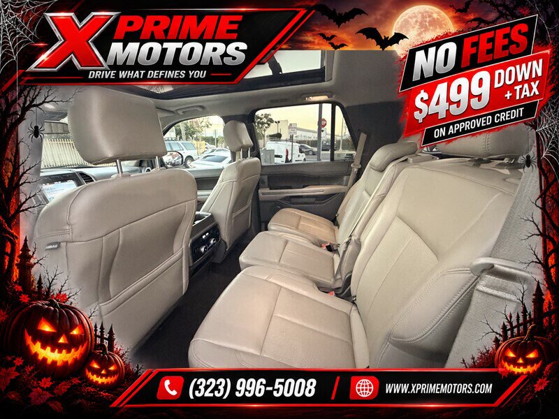 Used 2019 Ford Expedition XLT w/ Equipment Group 202A AWD/4WD image 30