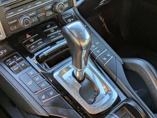 Used 2016 Porsche Cayenne image 22
