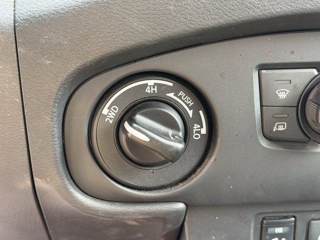 Used 2023 Nissan Frontier PRO-4X w/ Pro Convenience Package image 14