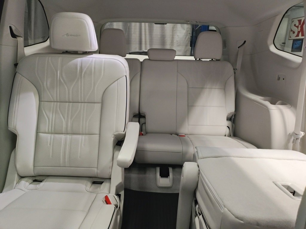 New 2026 Buick Enclave Avenir image 29