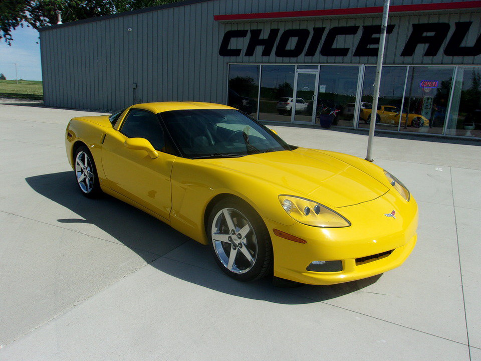Used 2006 Chevrolet Corvette Coupe w/ Preferred Equipment Group