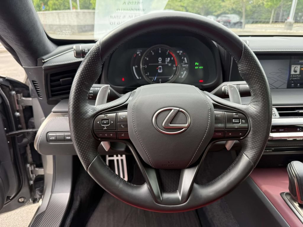 Used 2022 Lexus LC 500 Coupe w/ Dynamic Handling Package RWD image 9