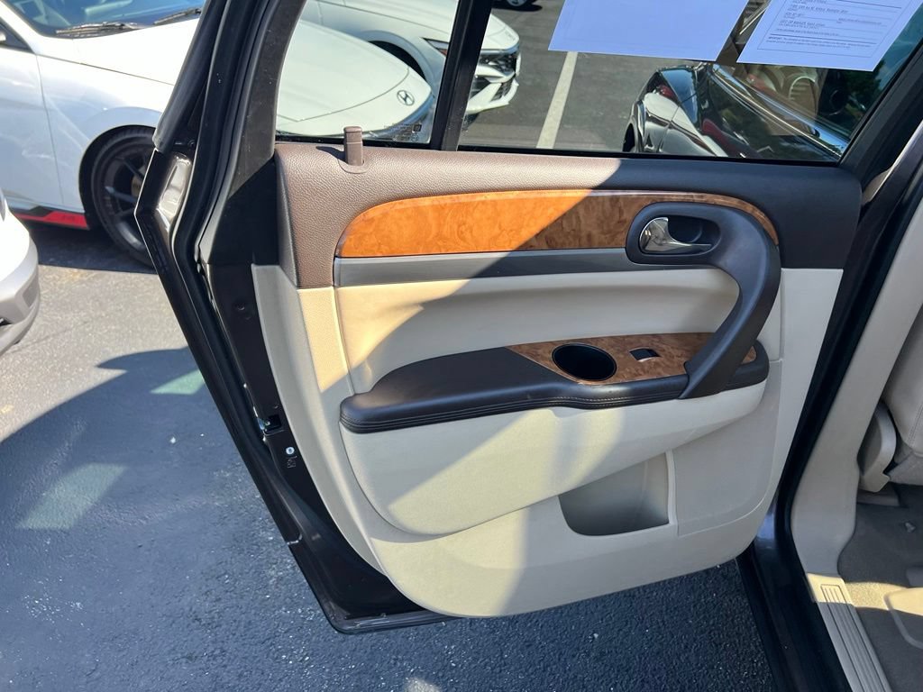 Used 2012 Buick Enclave Leather FWD image 16