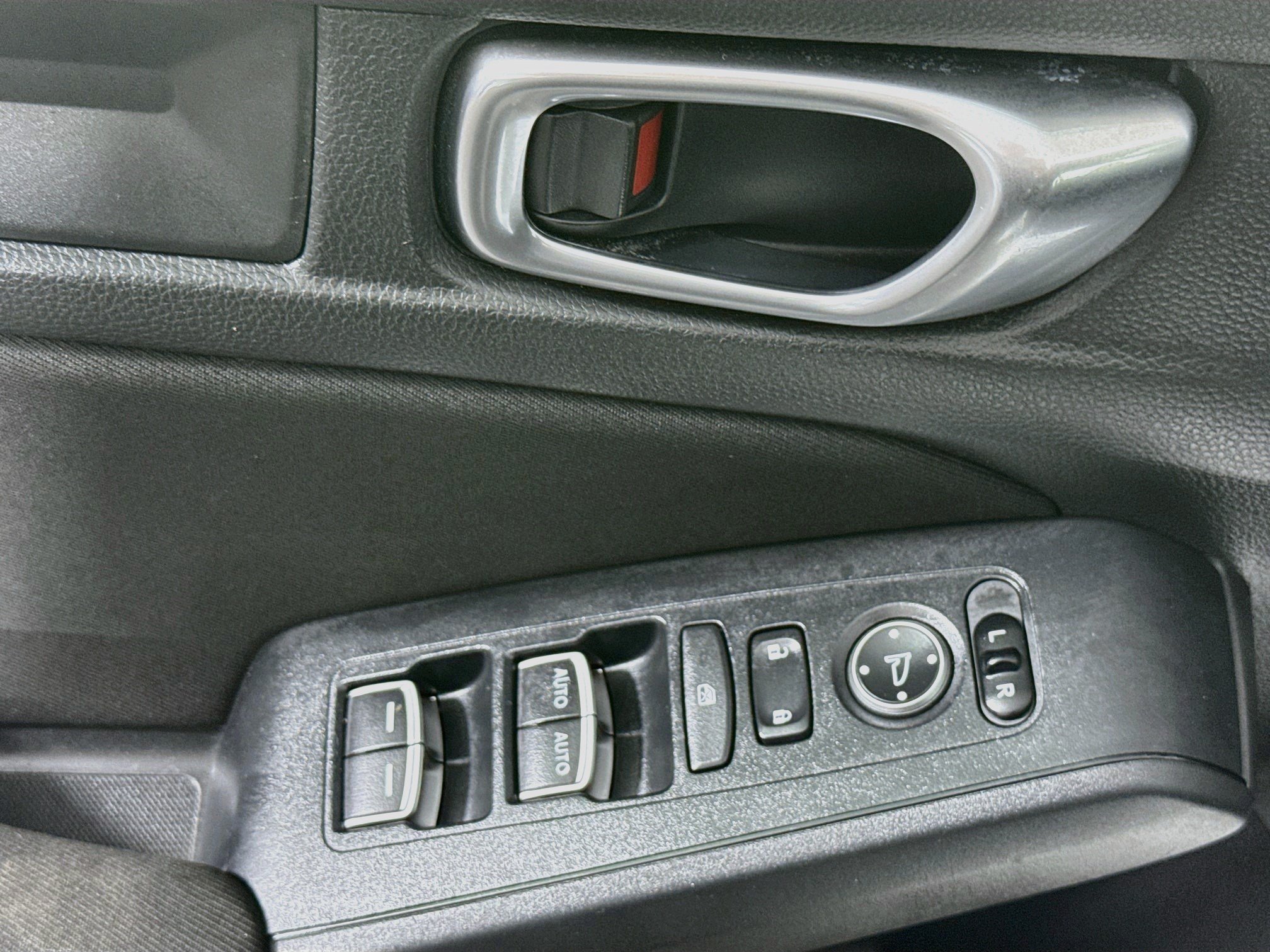 Used 2023 Honda Civic Sport image 24