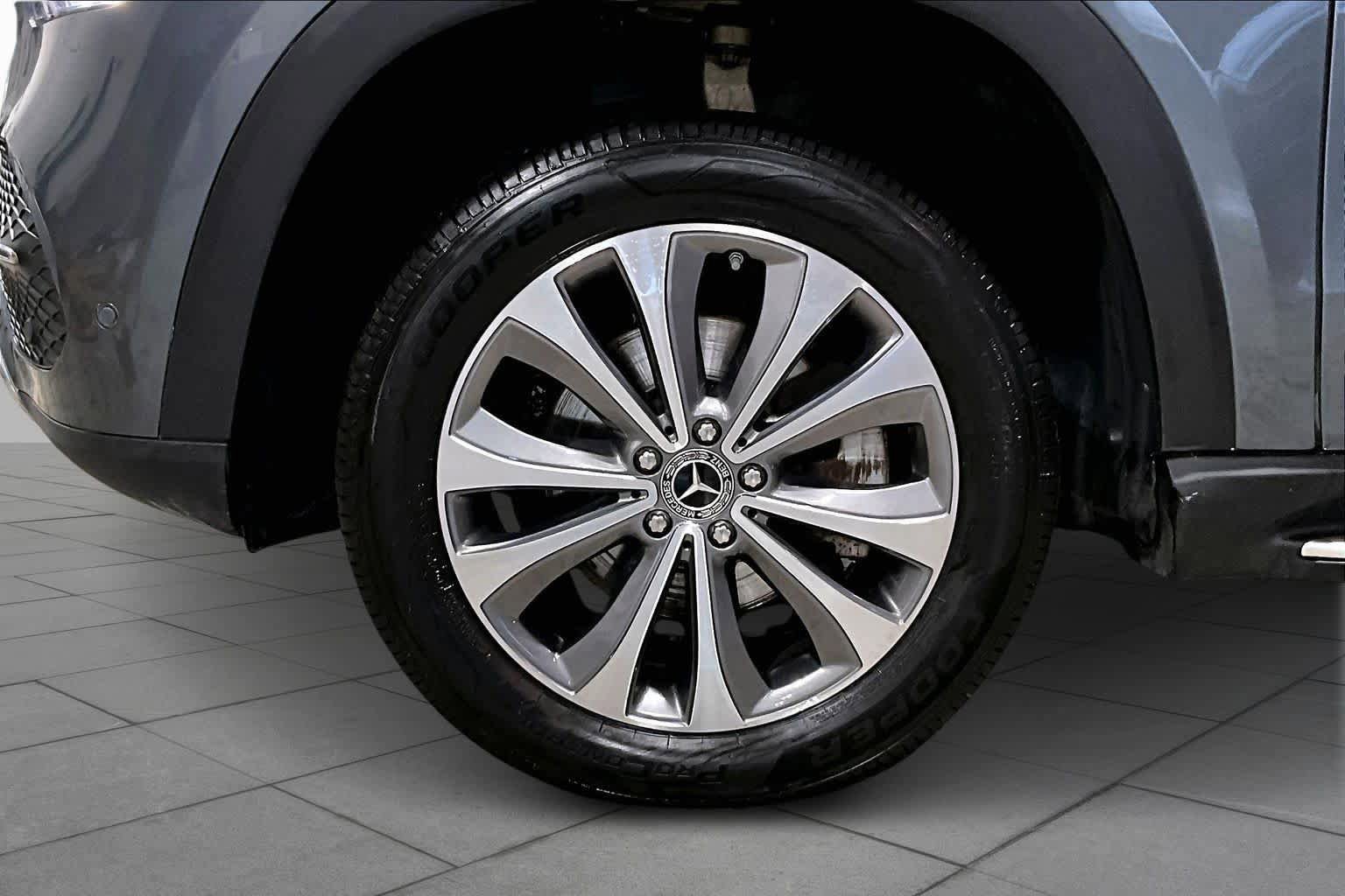 Used 2023 Mercedes-Benz GLE 350 4MATIC image 11