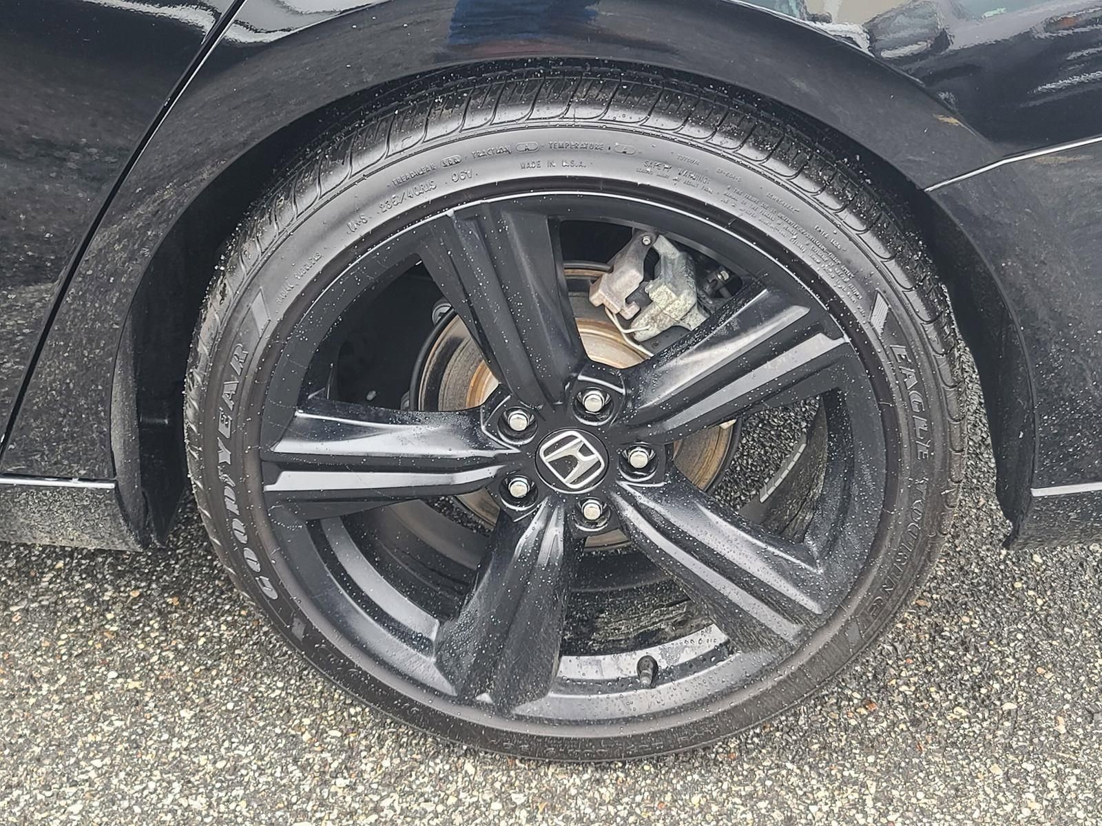 Used 2025 Honda Accord Sport image 3