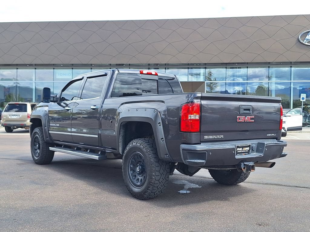 Used 2015 GMC Sierra 3500 Denali w/ Driver Alert Package AWD/4WD image 5