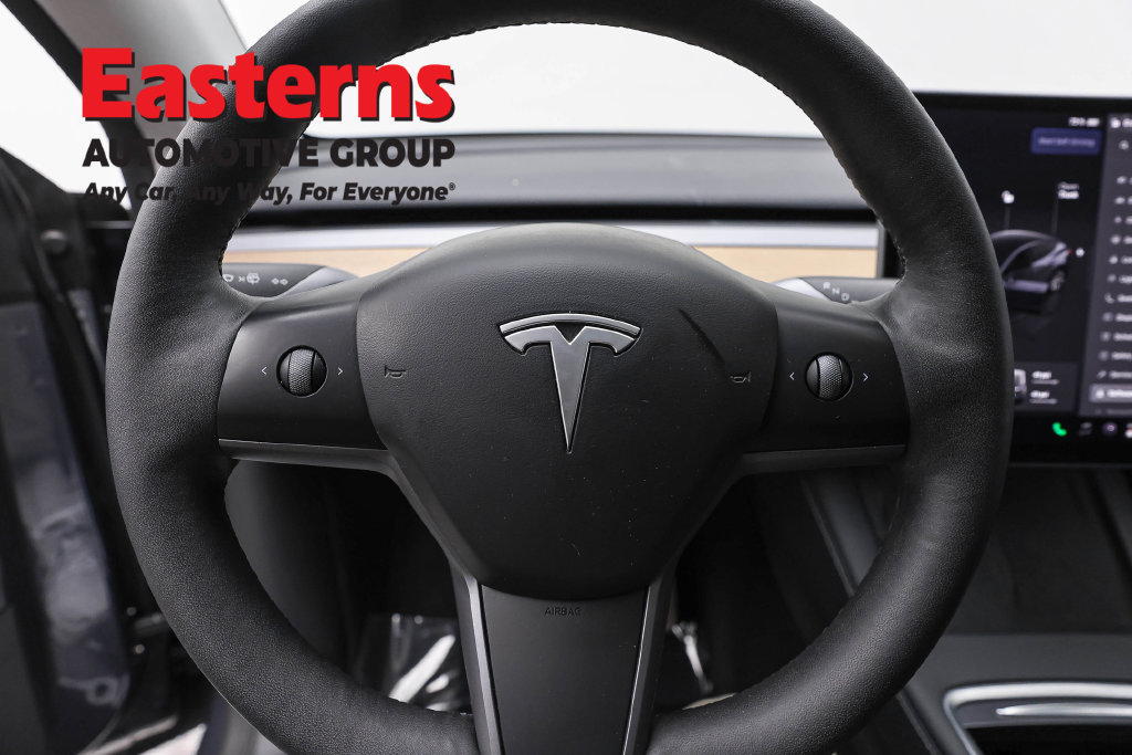 Used 2023 Tesla Model Y Long Range AWD/4WD image 12