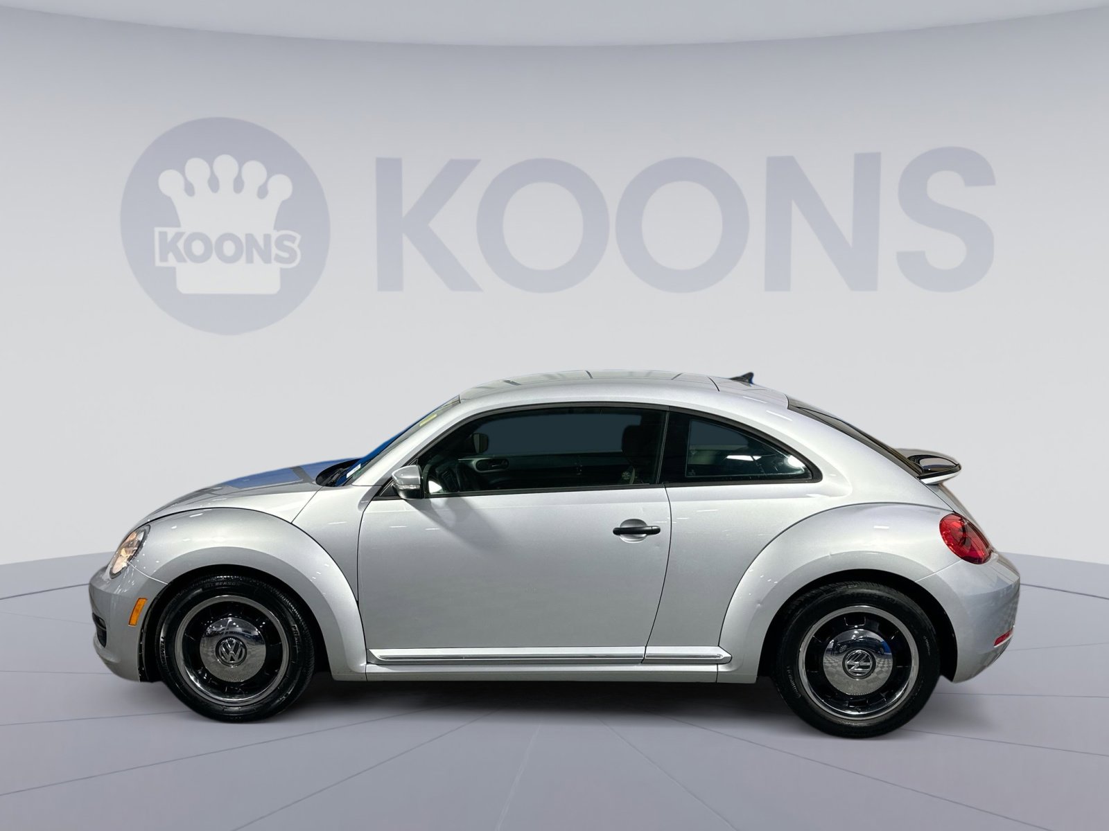 Used 2015 Volkswagen Beetle 1.8T Classic image 2