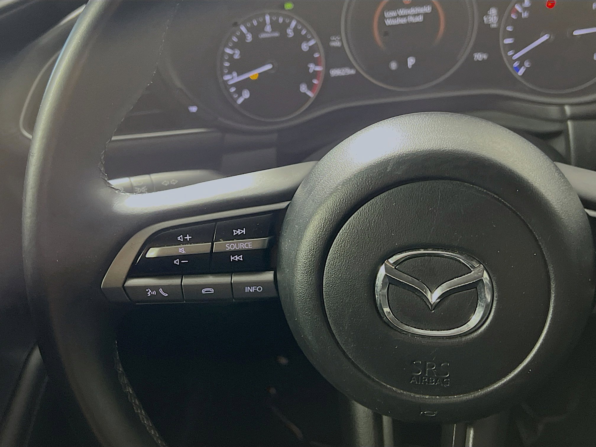 Used 2021 MAZDA MAZDA3 s image 19