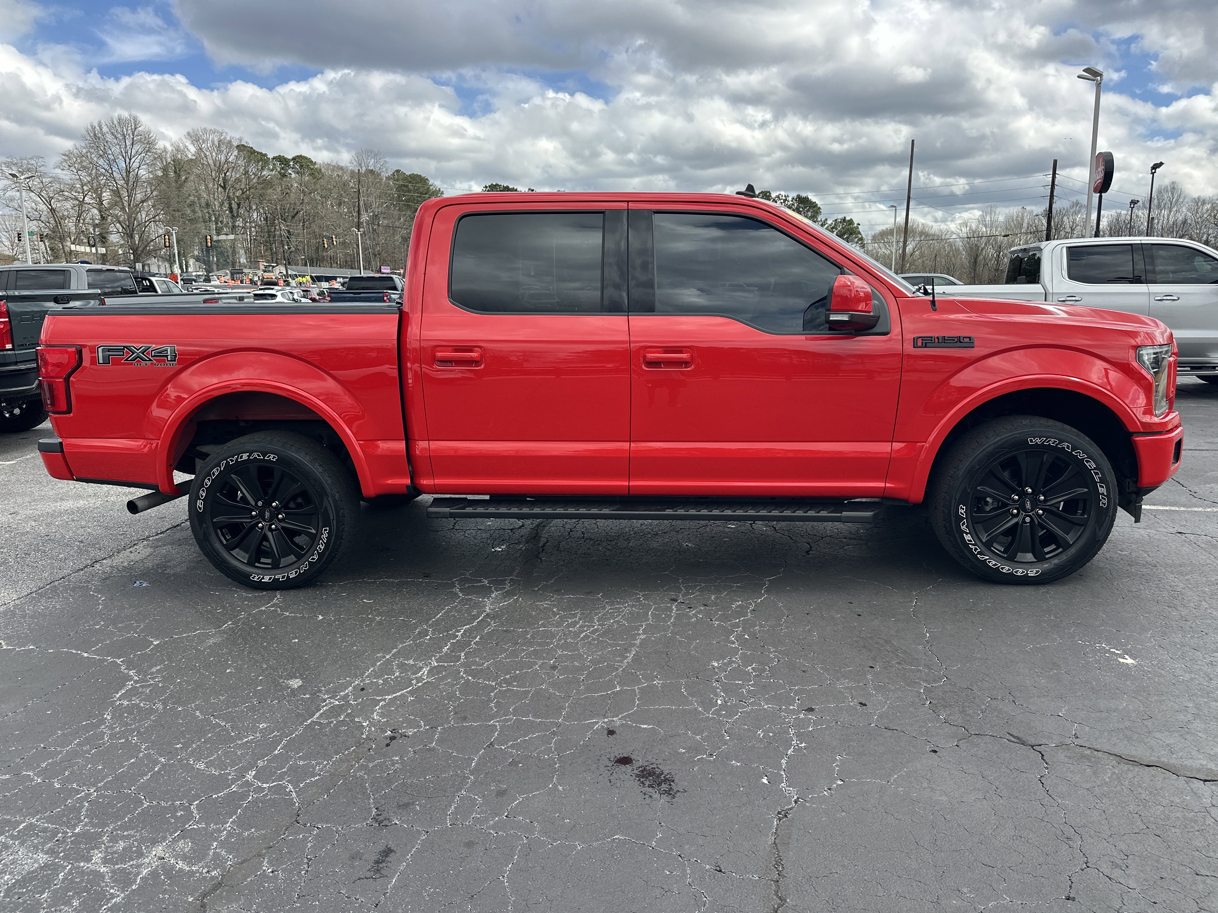 Used 2020 Ford F150 XLT w/ Equipment Group 302A Luxury image 9