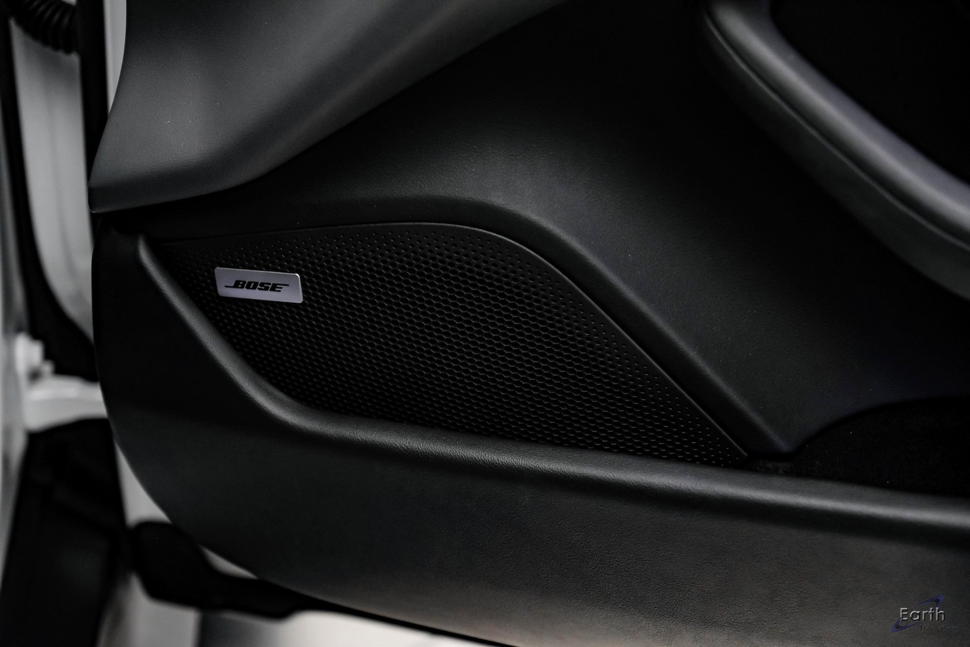 Used 2020 Porsche Taycan Turbo S image 77