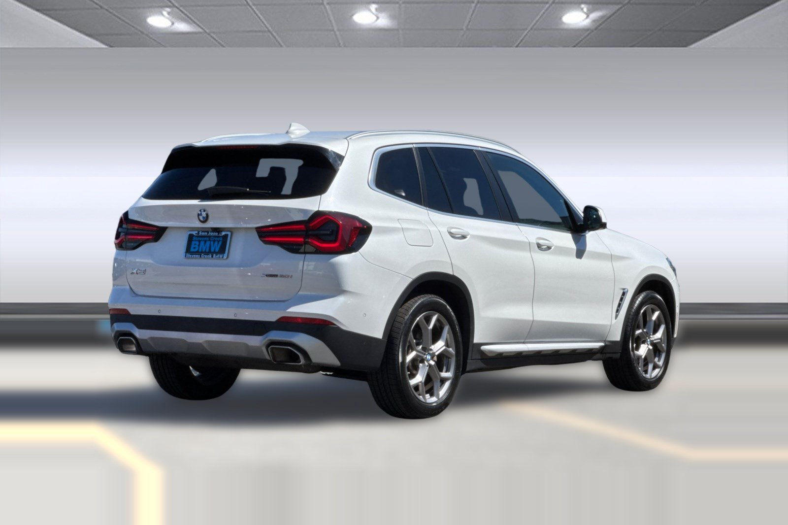 Used 2023 BMW X3 xDrive30i w/ Premium Package AWD/4WD image 9