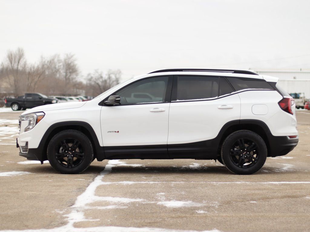 Used 2022 GMC Terrain AT4 w/ GMC Pro Grade Package image 4