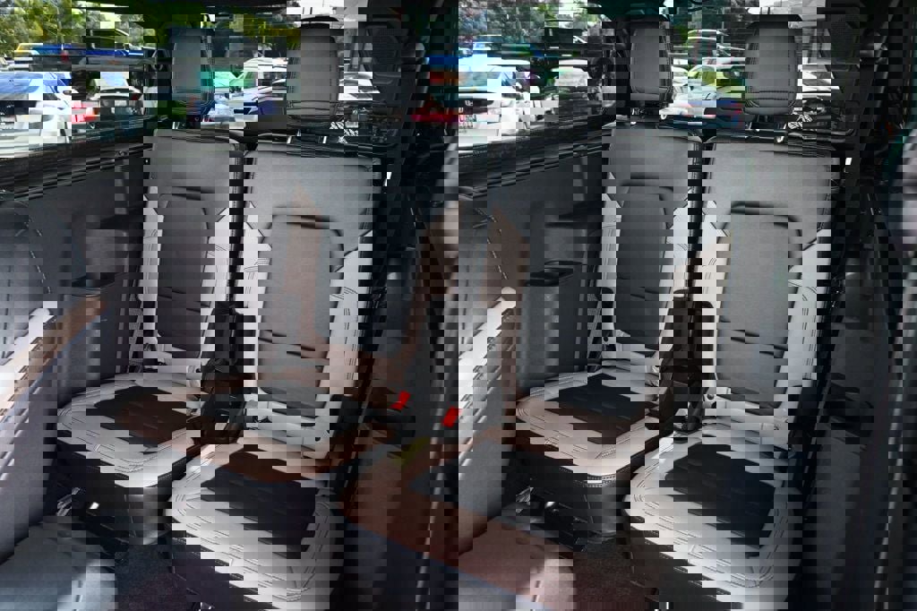 Used 2023 Ford Bronco Wildtrak image 17