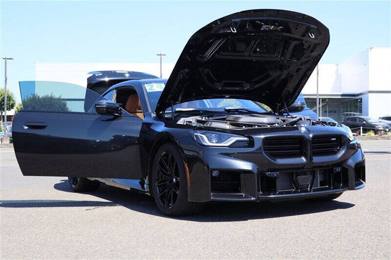 Used 2024 BMW M2 w/ Lighting Package RWD image 36