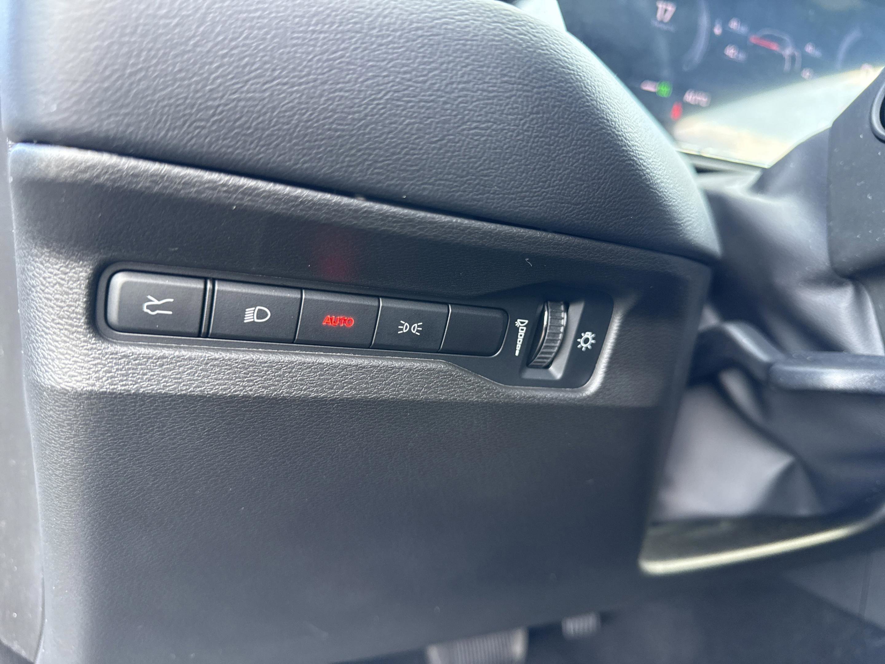 Used 2025 Dodge Charger R/T w/ Quick Order Package 25M R/T image 22