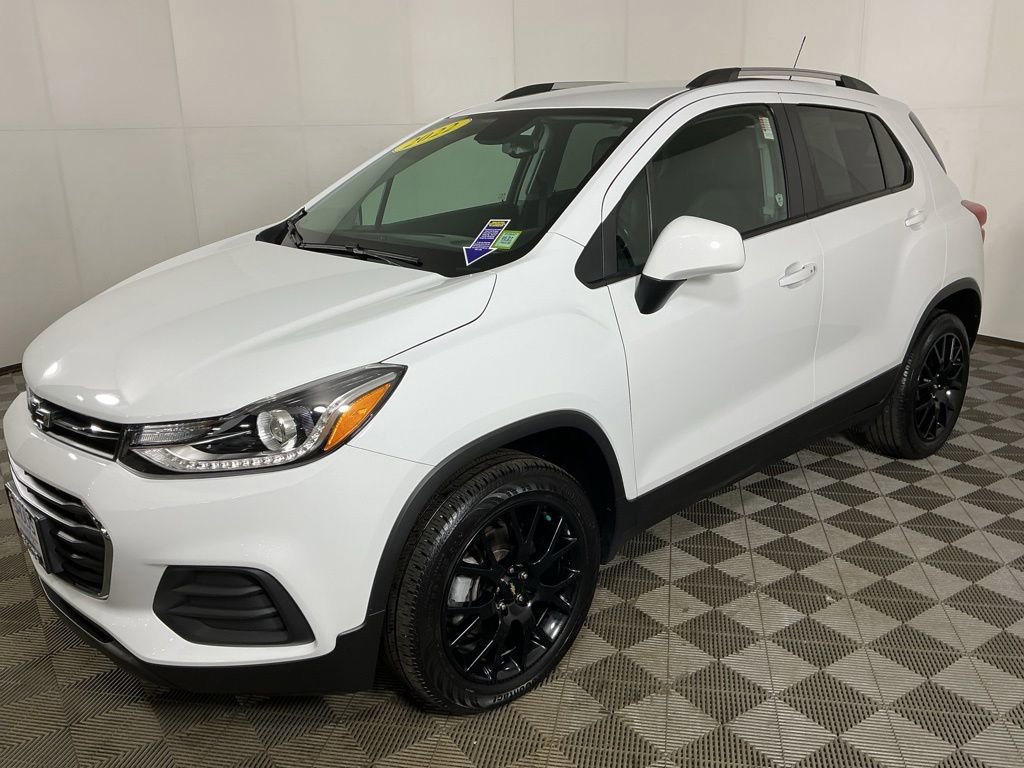 Used 2022 Chevrolet Trax LT w/ Driver Confidence Package AWD/4WD image 4