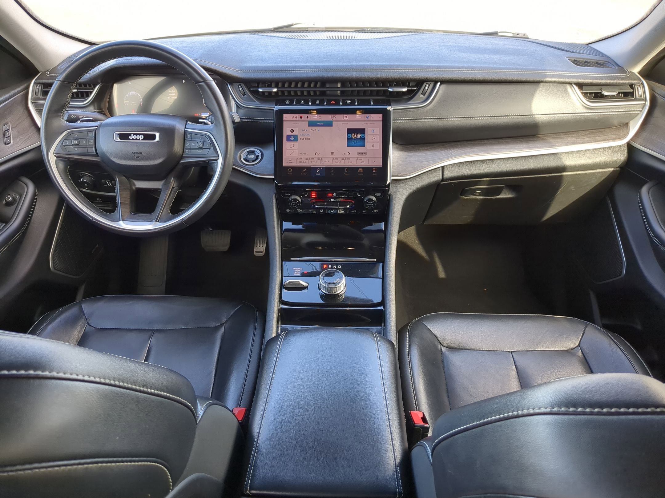 Used 2021 Jeep Grand Cherokee L Limited image 17