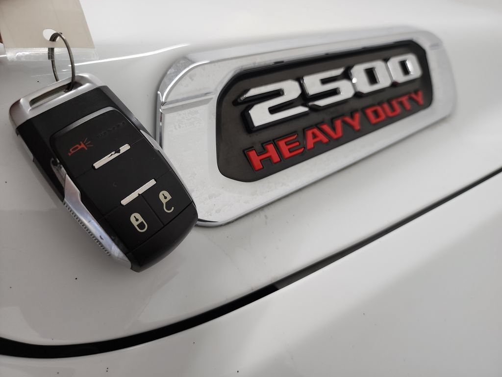 Used 2022 RAM 2500 Big Horn AWD/4WD image 38