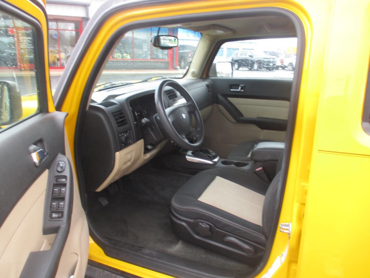 Used 2007 HUMMER H3 image 13