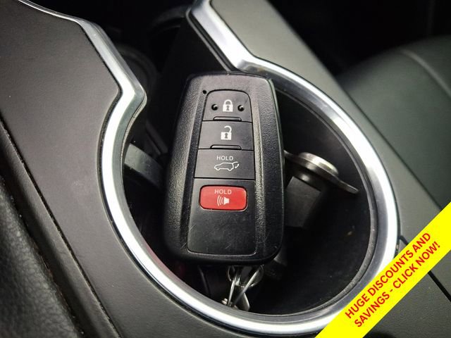 Certified 2021 Toyota Highlander XSE AWD/4WD image 19