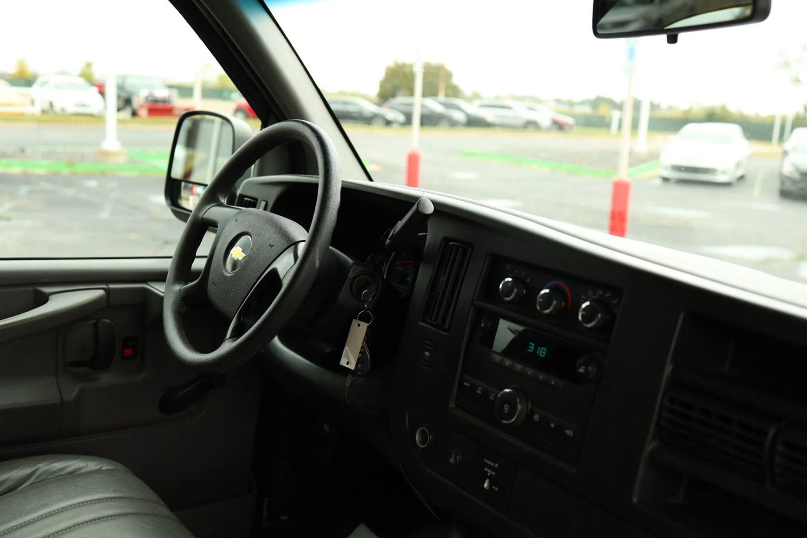 Used 2013 Chevrolet Express 2500 image 46