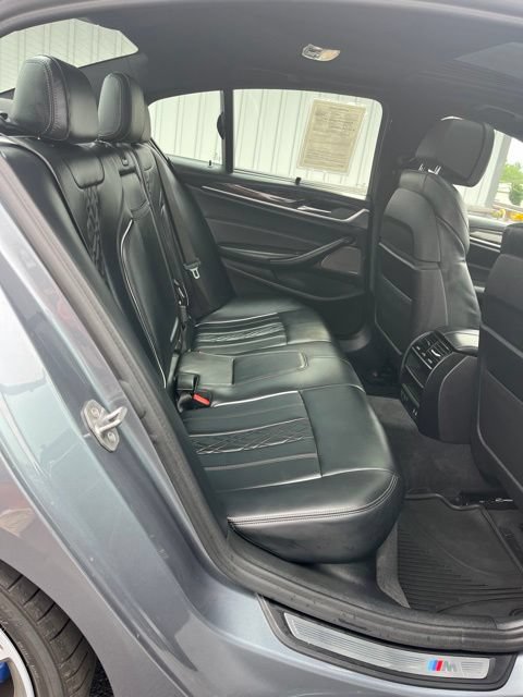 Used 2020 BMW M550i xDrive w/ Executive Package AWD/4WD image 30